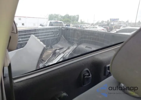 2011 Dodge Ram 1500 z USA, uszkodzony, nr VIN 3D7JB1ET8BG632191